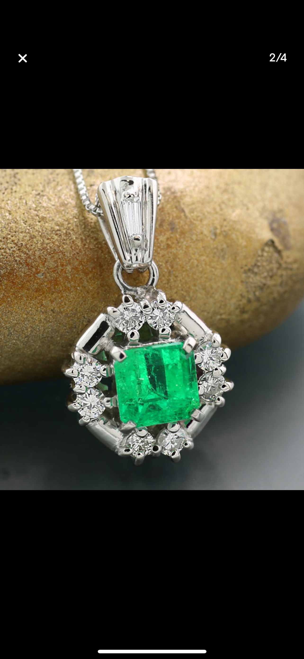 Platinum, emerald & diamond pendant necklace