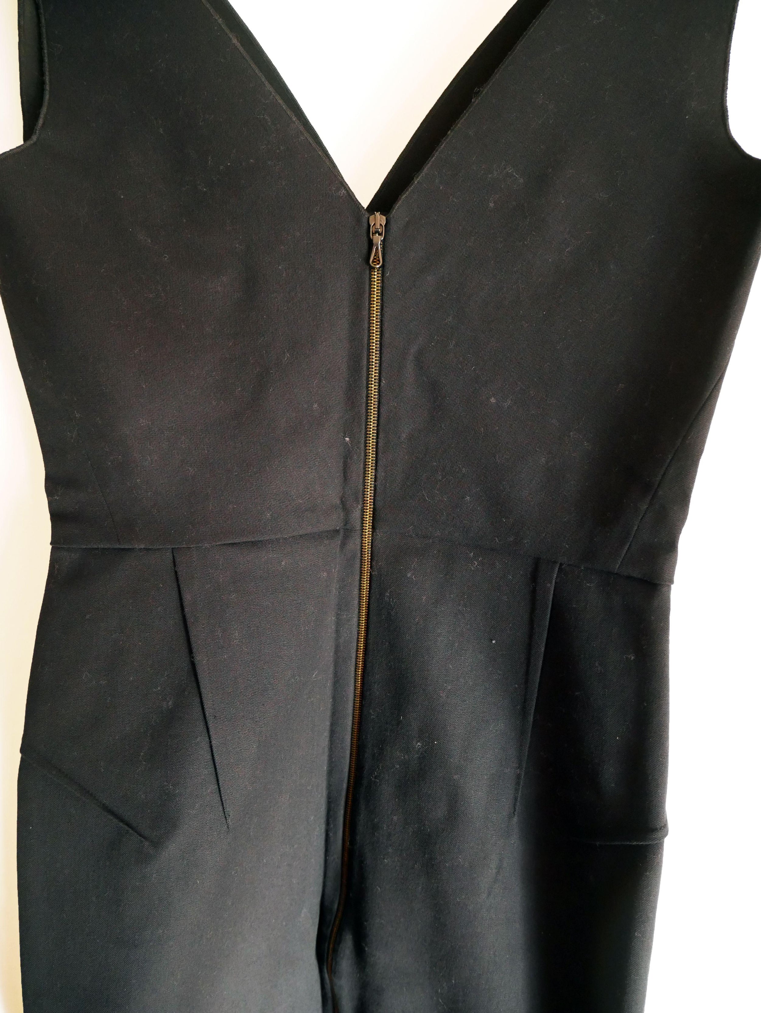 Jasper sleeveless black v-neck stretch twill dress