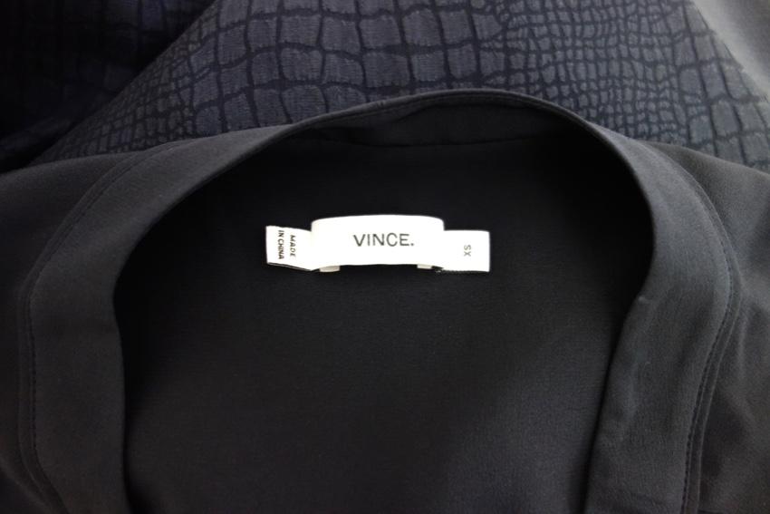 Vince Navy Textured Long Sleeve Blouse