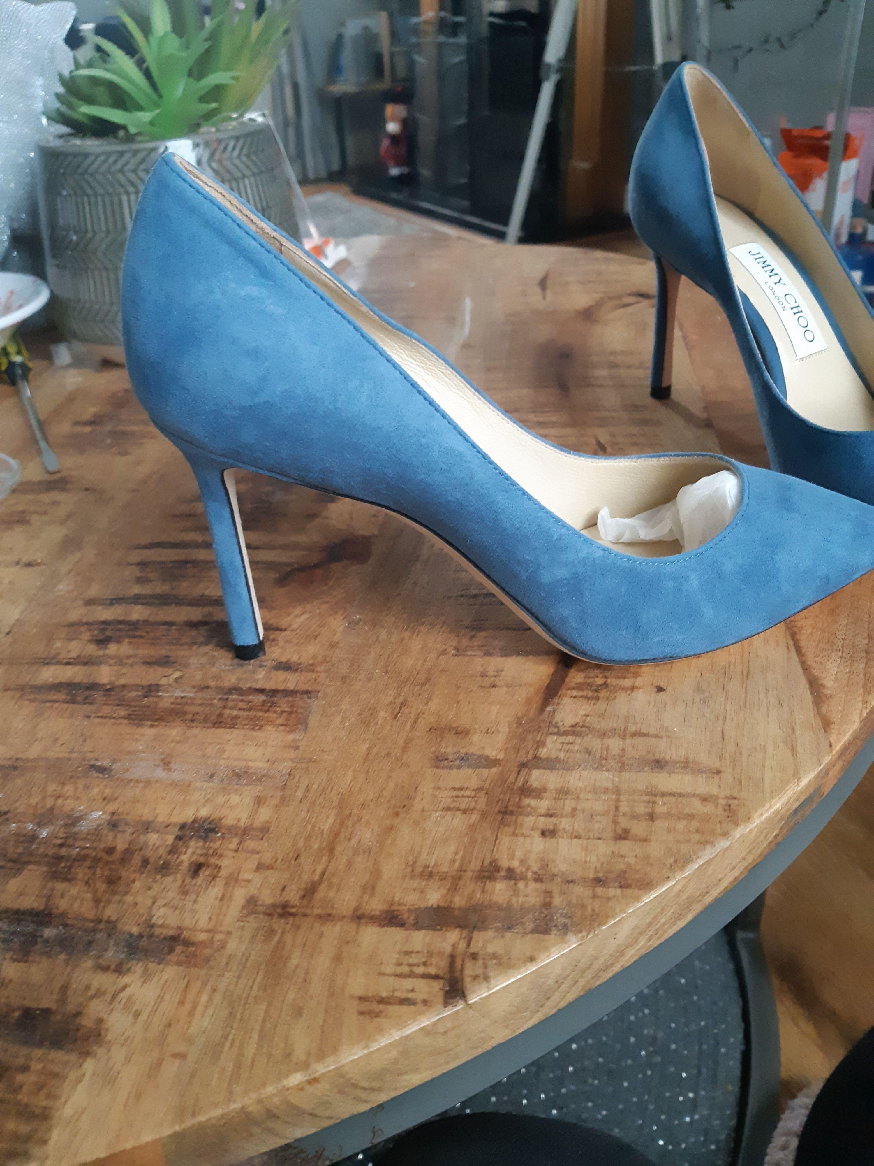 Romy 85 Blue Suede Pumps