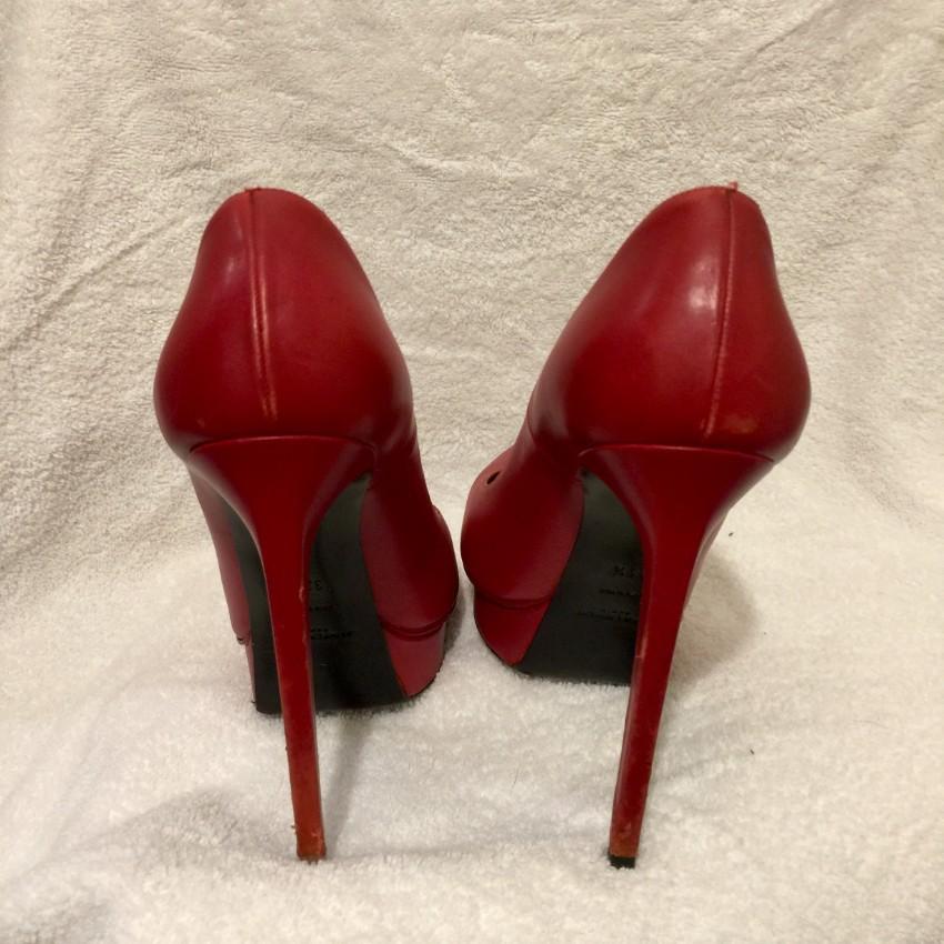 Saint Laurent Red Janis Platform Leather Pumps