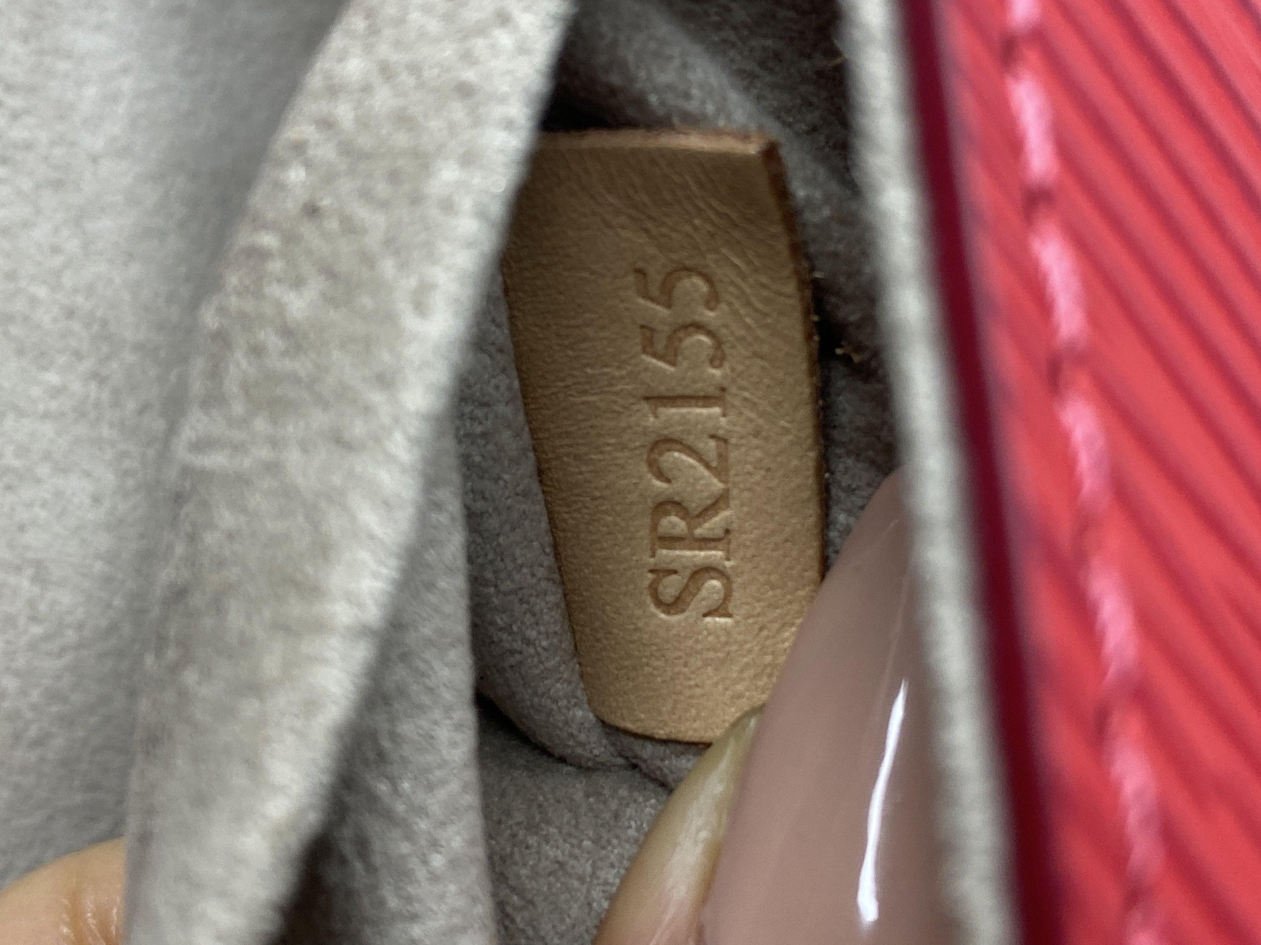 Louis Vuitton Epi Leather Twist MM Chain Bag
