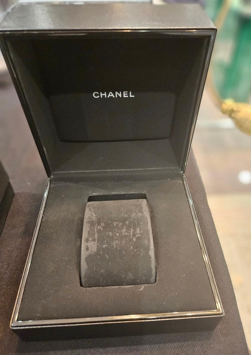 Chanel BOY.FRIEND Tweed Diamond Set Watch