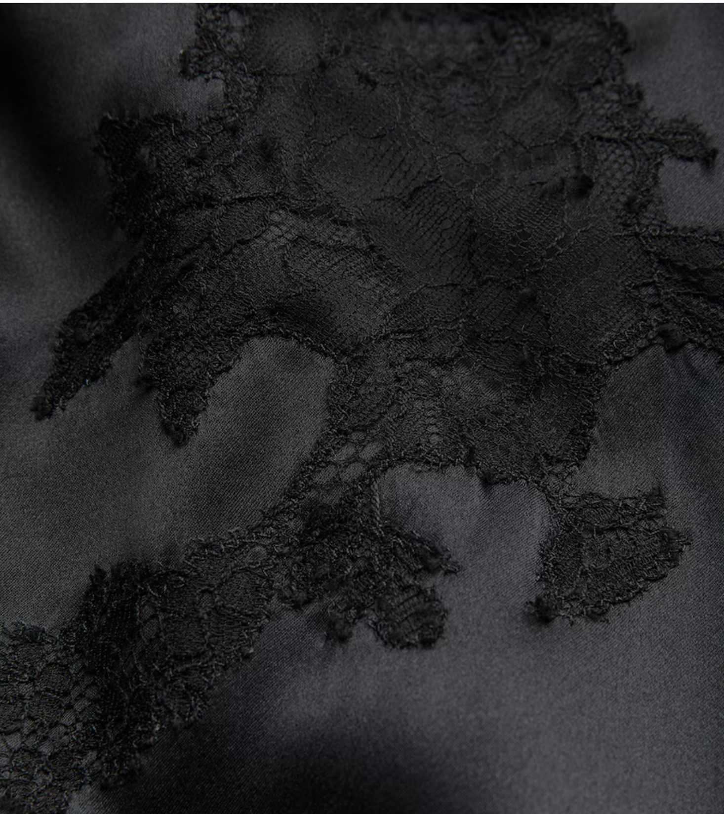 Marjolaine Silk Lace-Trim Robe
