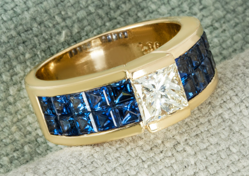 Yellow Gold Diamond & Sapphire Ring