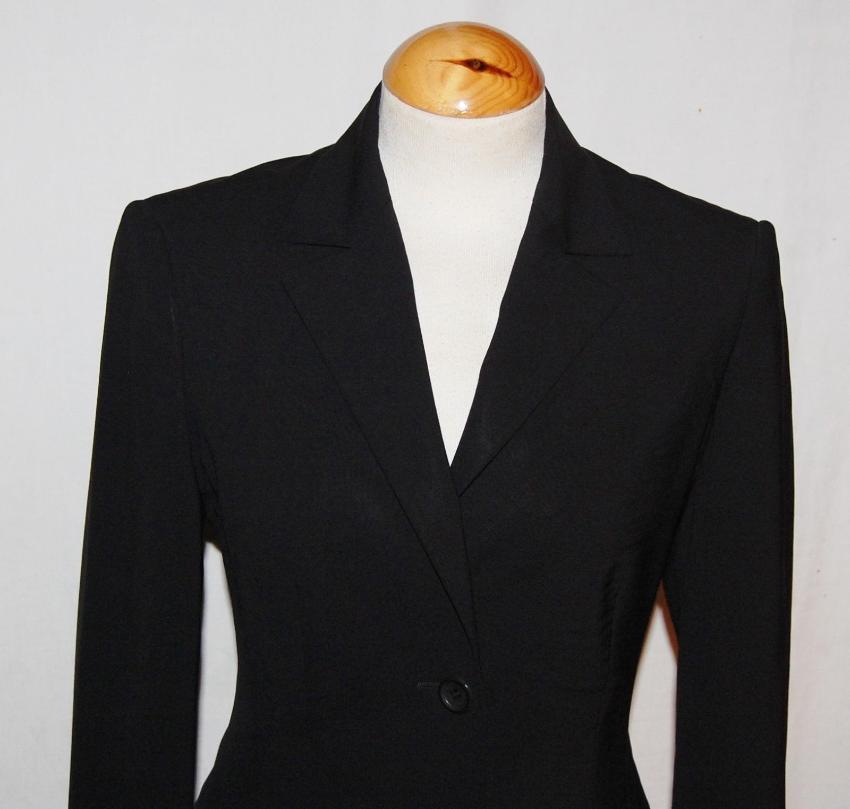 Hugo Boss black wool blend blazer