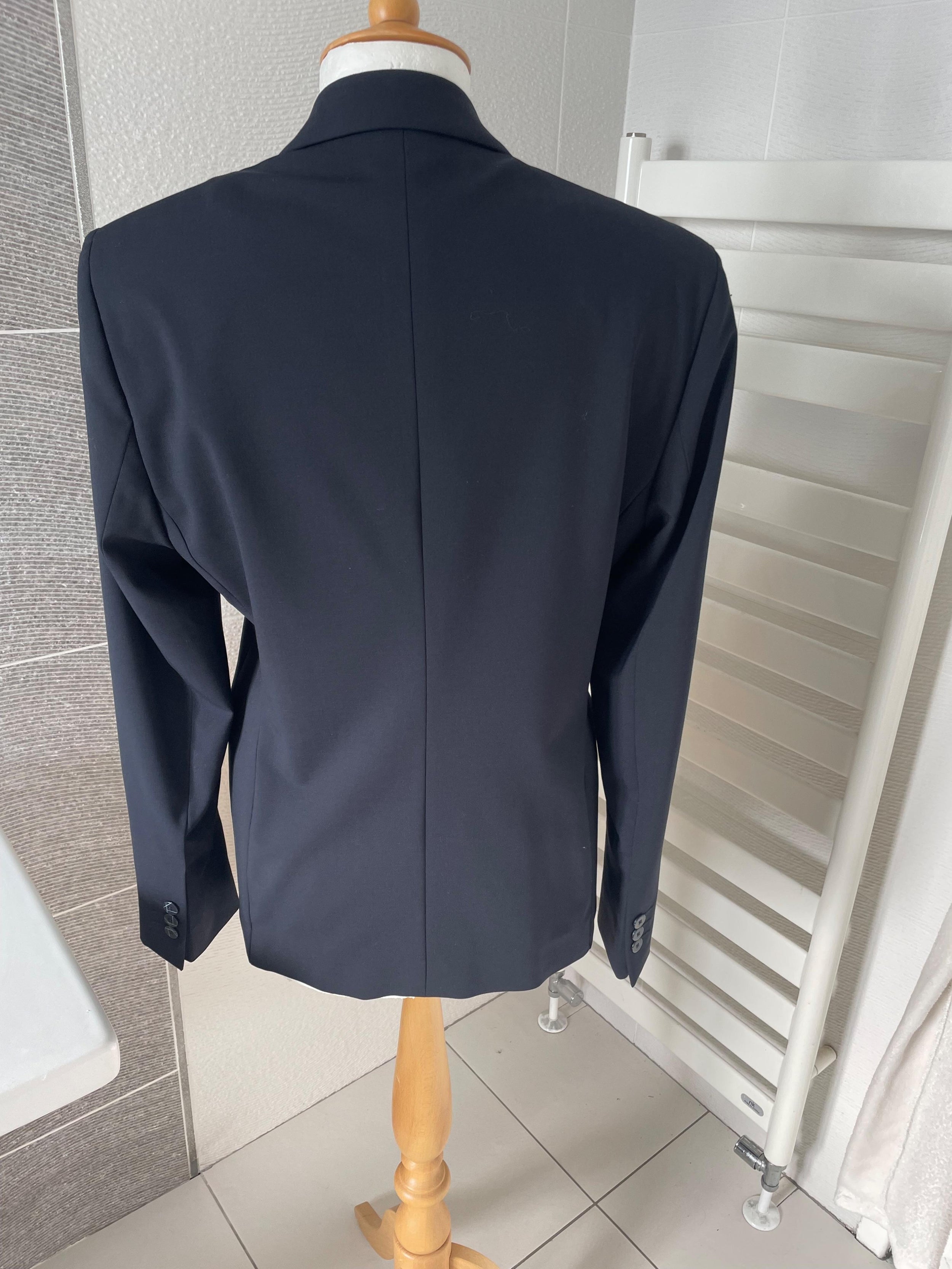 Navy Blue Single Breasted Blazer