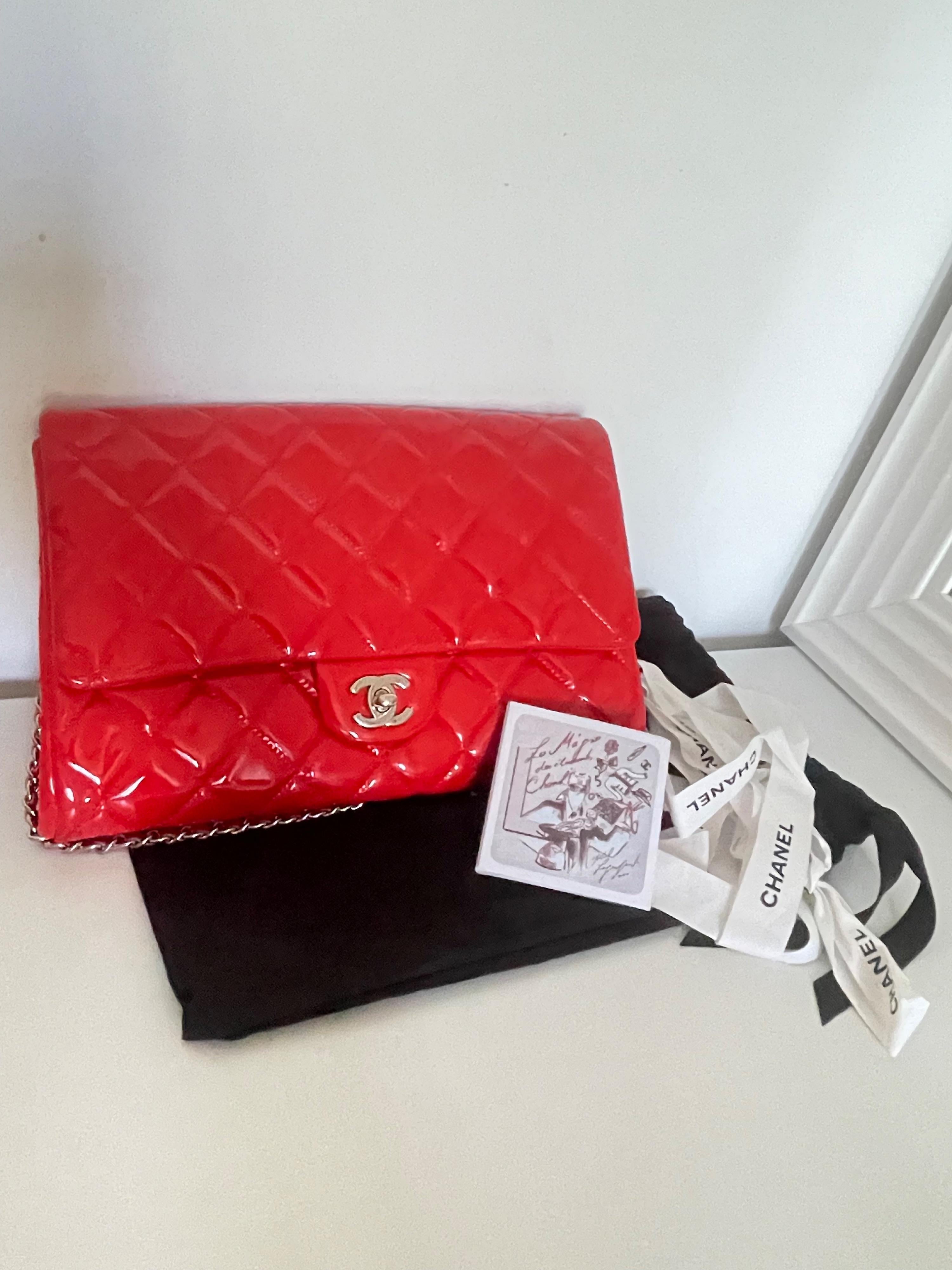 Chanel Red Patent Leather Clutch on Chain