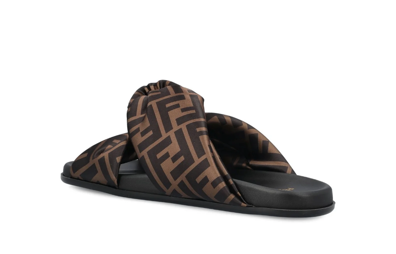 Fendi Flat Shoes 38 Brown and black