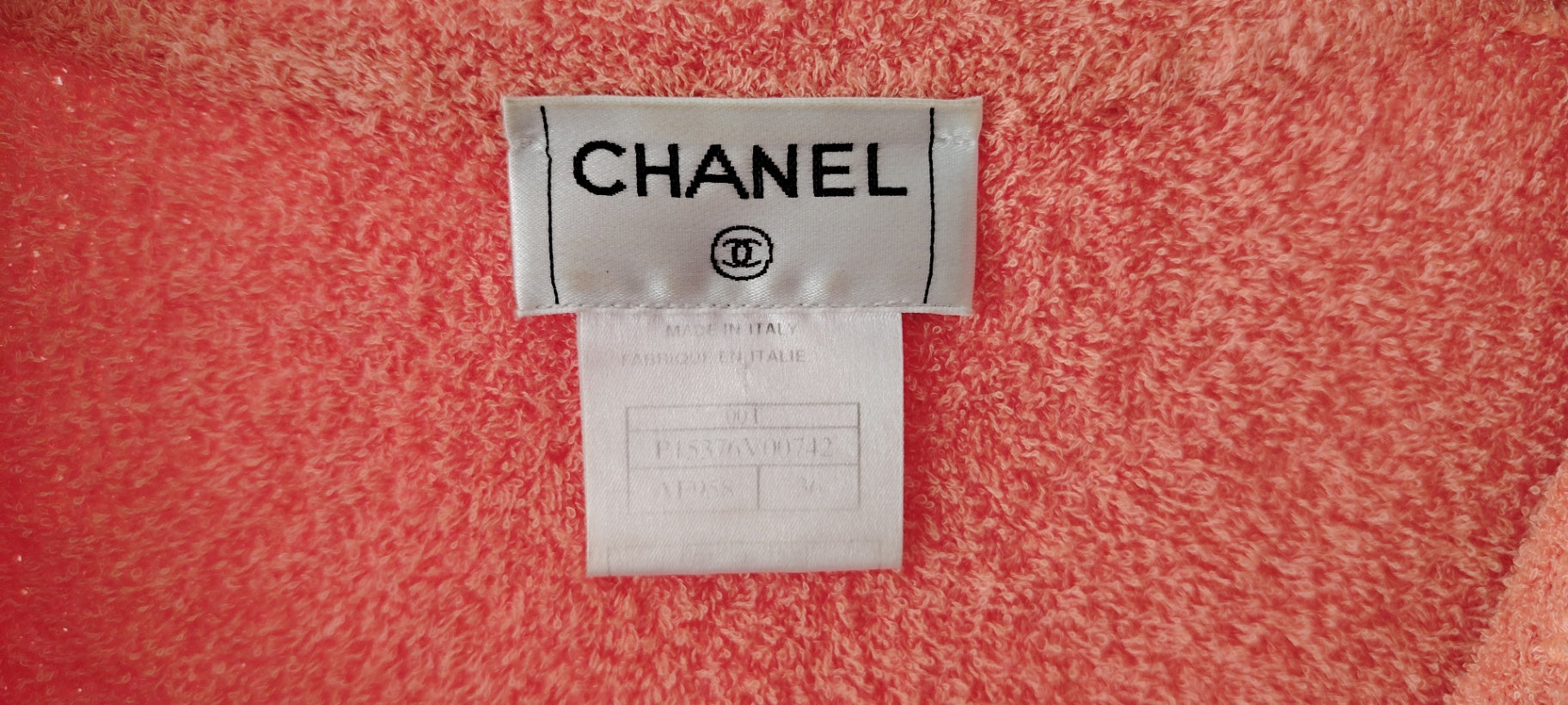 CHANEL ORANGE TEXTURED KNIT JACKET