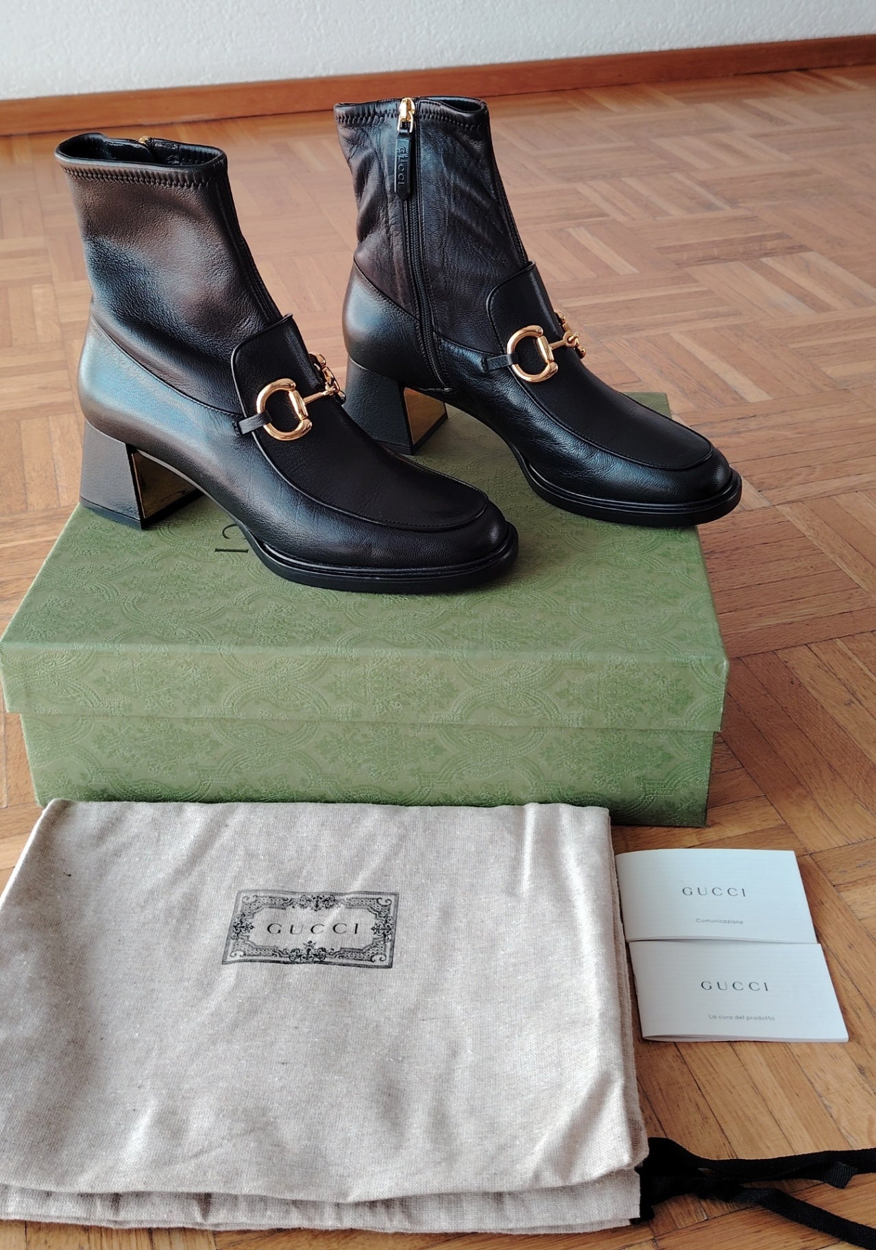 Gucci Shoes 38.5 Black