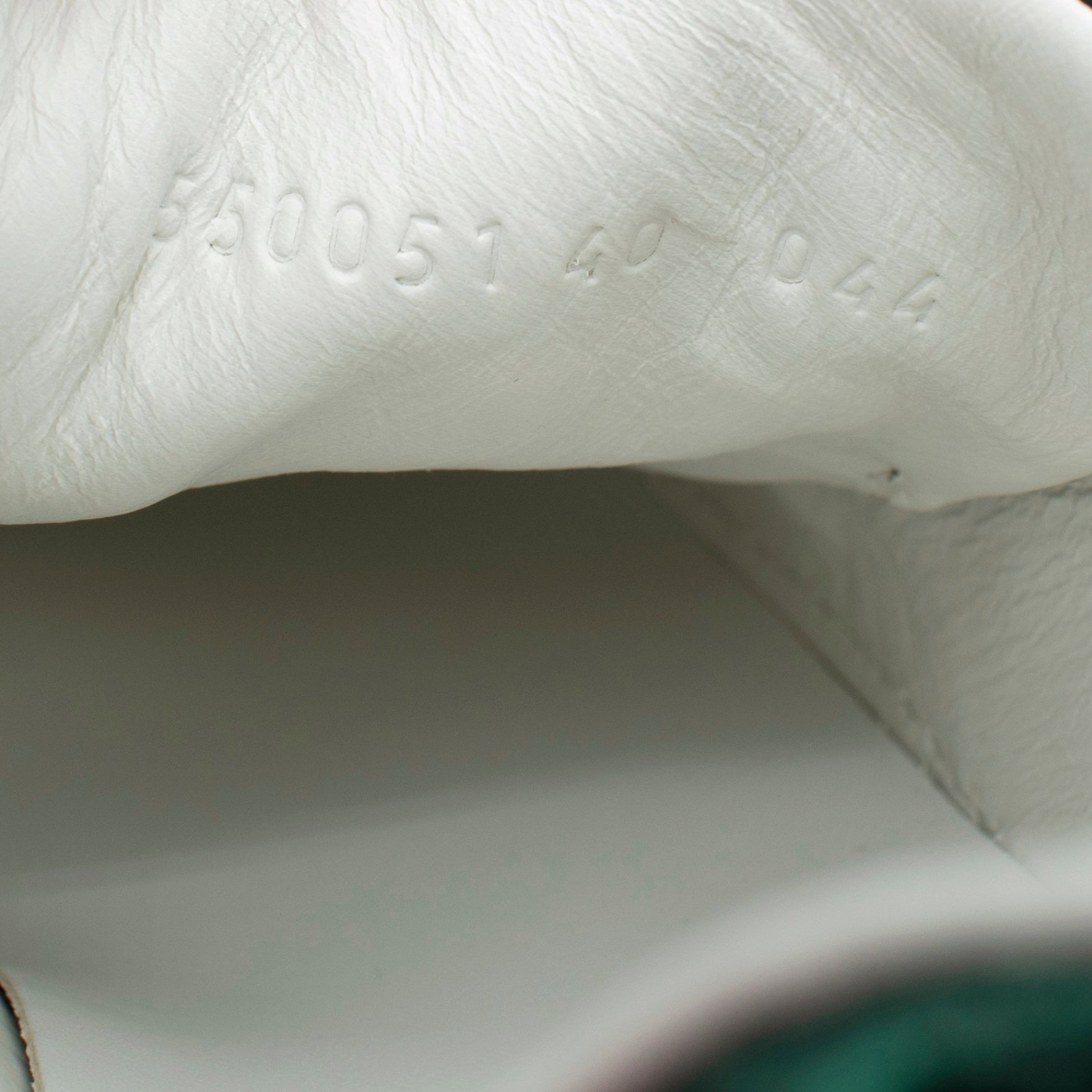 Gucci Ace GG Supreme Bees Trainers