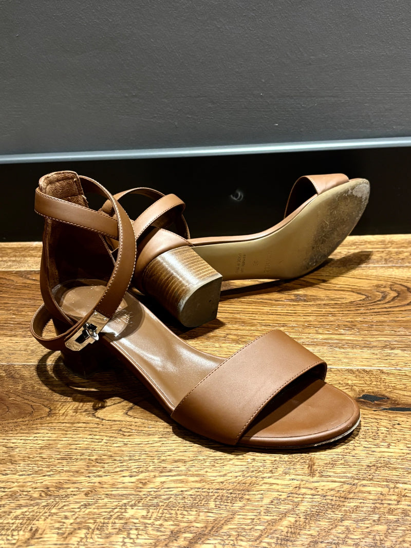 Hermes Sandals Nuba 50 Size 38 Brown