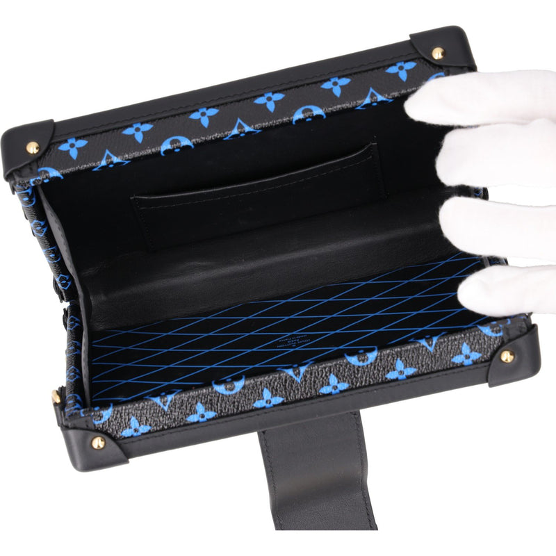 Louis Vuitton  Petite Malle bag