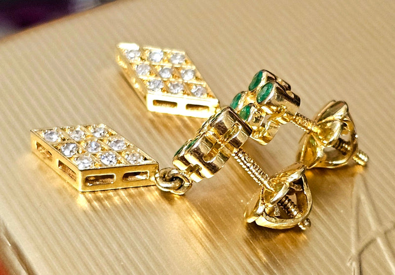 Diamond & Emerald drop earrings 14ct gold