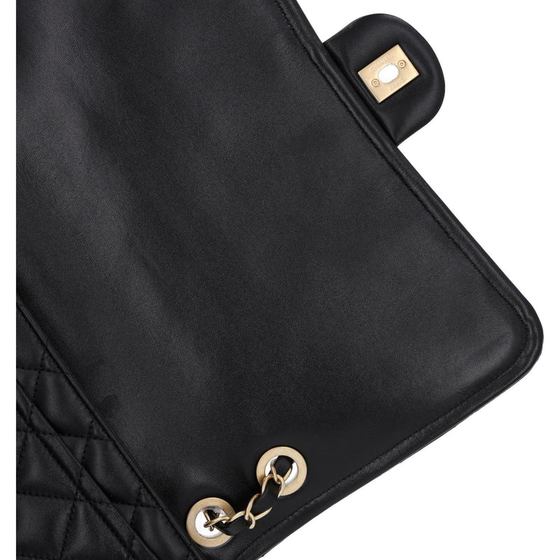 Chanel Maxi Lambskin Flap Bag 2026