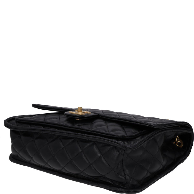 Chanel Maxi Lambskin Flap Bag 2026