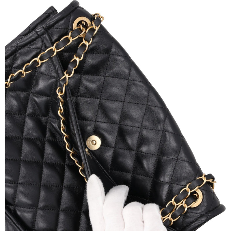 Chanel Maxi Lambskin Flap Bag 2026