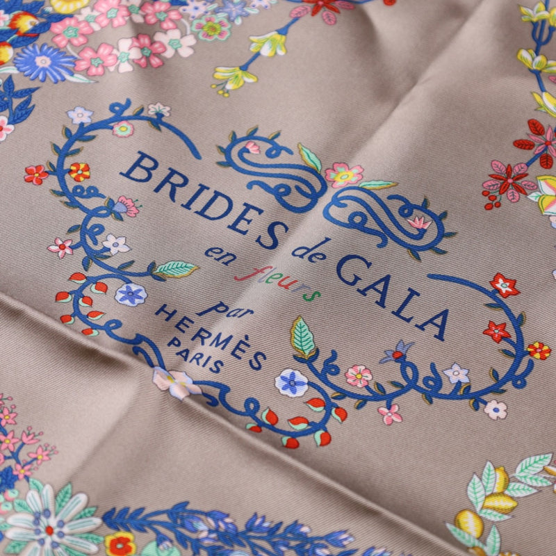 Hermès Brides de Gala en Fleurs Scarf 90