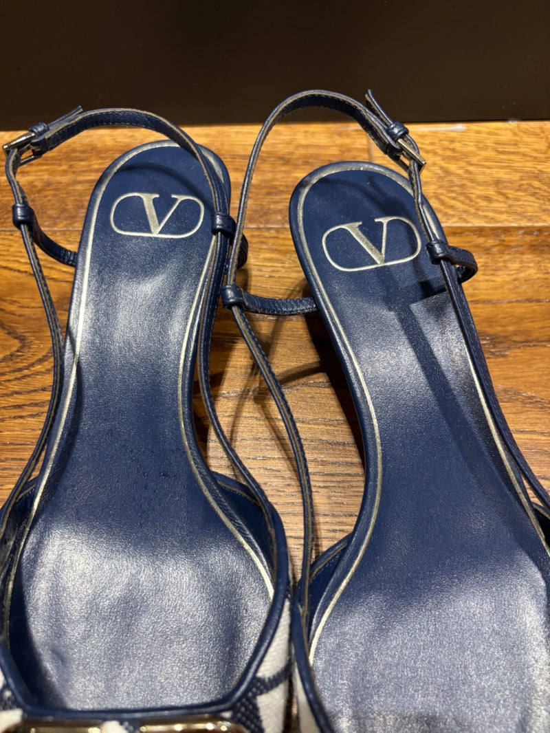 Valentino Garavani V logo Navy Blue and White Fabric and Leather Heeled Shoes