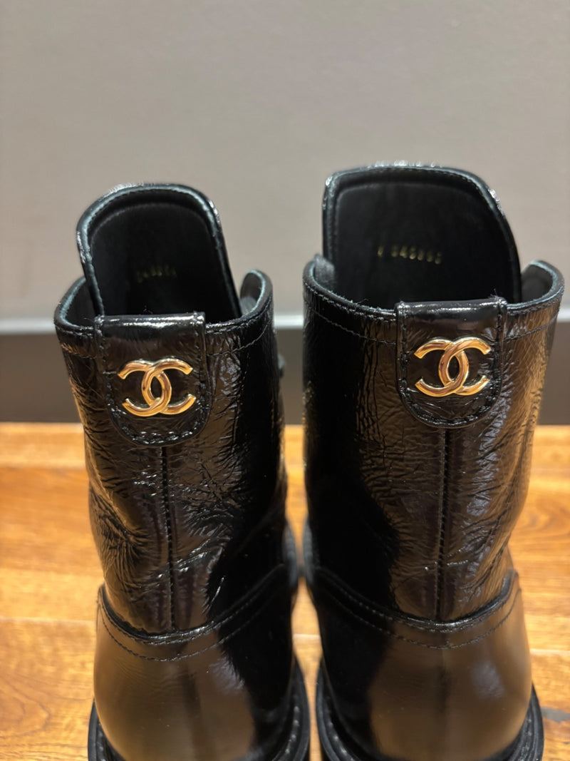 CHANEL Black Leather with decorative beads and embellishments Flat Ankle Boots