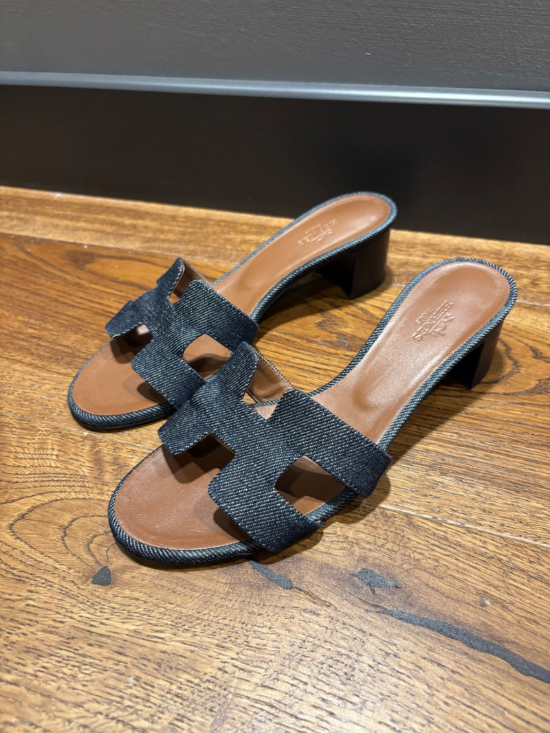 Hermes Oasis  Dark Blue Denim 37