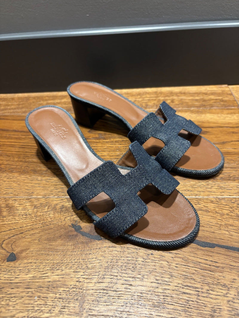 Hermes Oasis  Dark Blue Denim 37