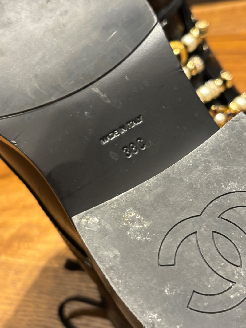 CHANEL Black Leather with decorative beads and embellishments Flat Ankle Boots