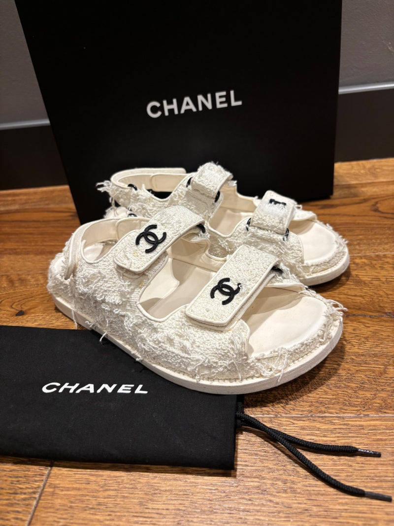 Chanel White Textile with frayed edges, rubber sole Sandals
