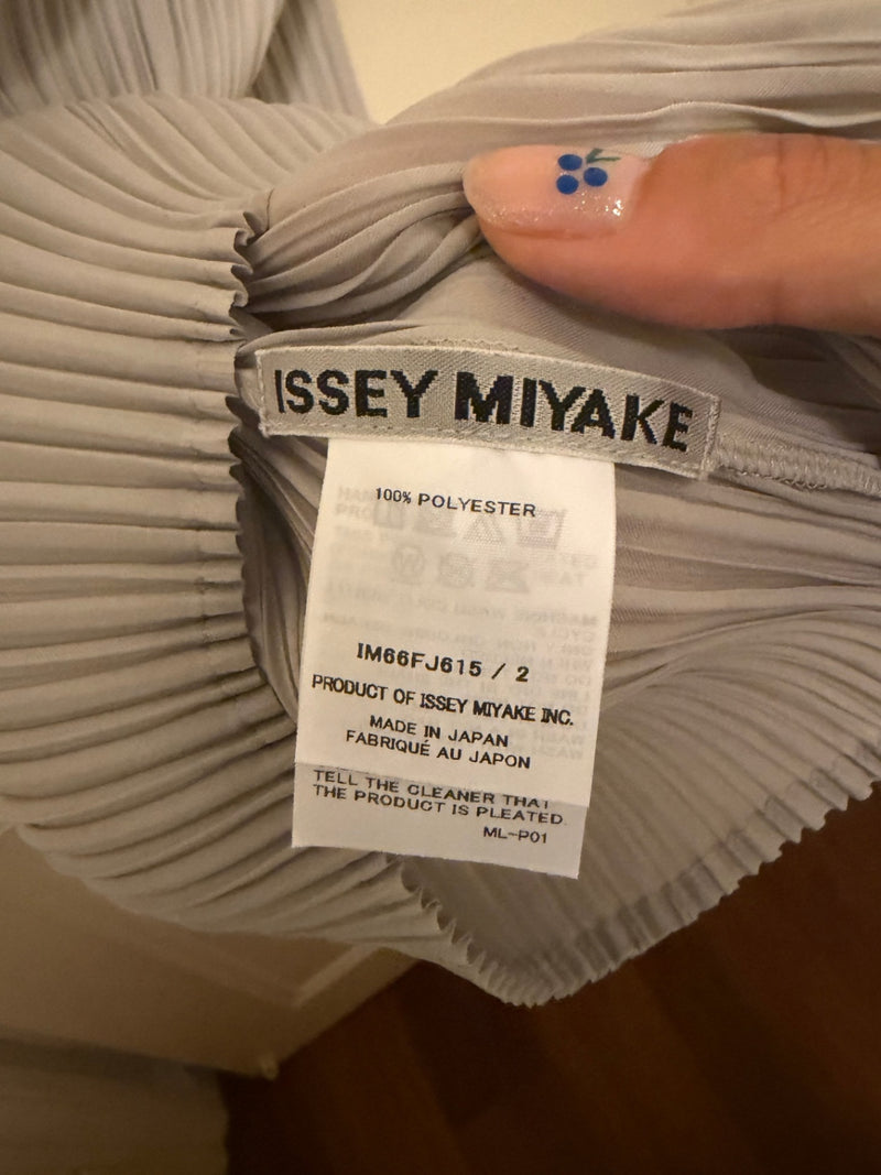 Issey Miyake Grey Pleated Top - Size 2 - Unworn