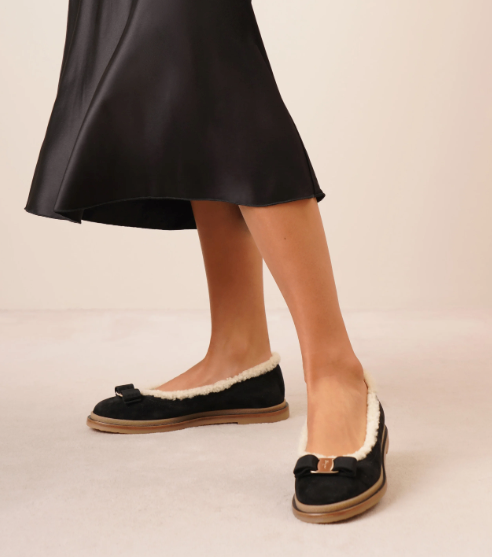 Ferragamo Varina Winter Black Ballet Flats