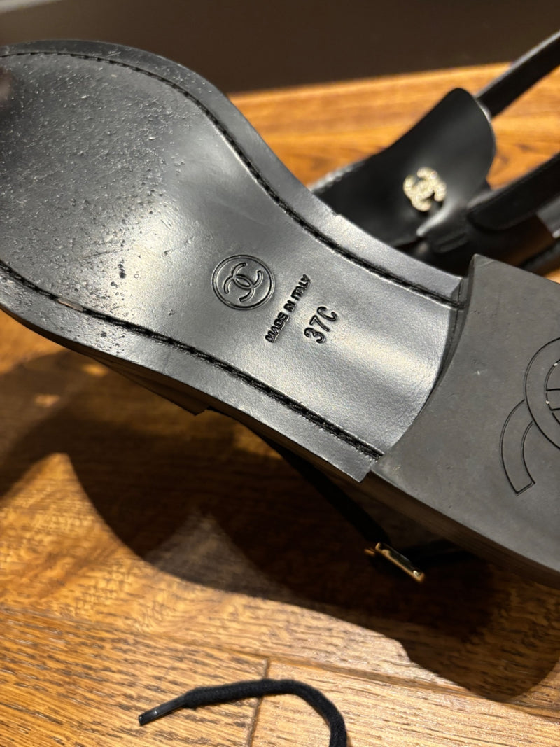 CHANEL Black Leather Flat Shoes