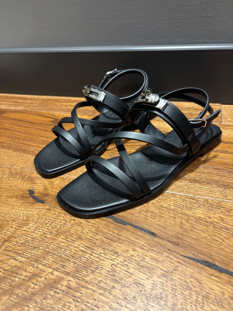 Hermes Black Leather June Sandals 37,5