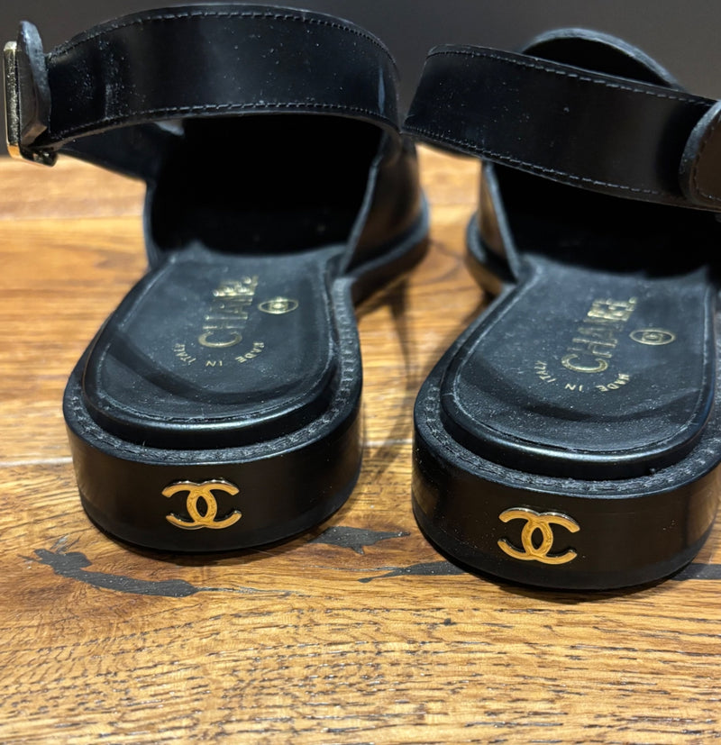 CHANEL Black Leather Flat Shoes