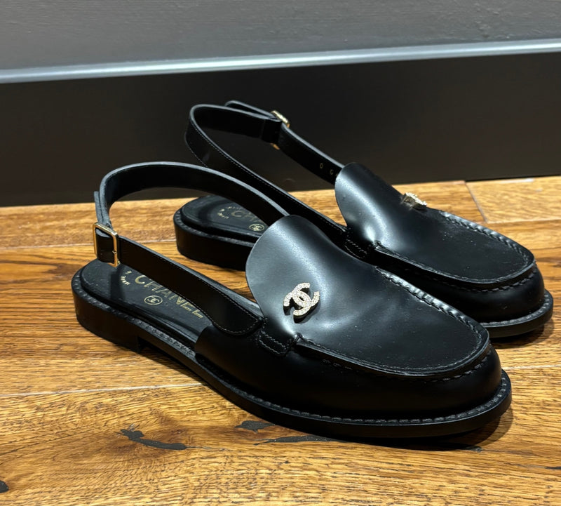 CHANEL Black Leather Flat Shoes