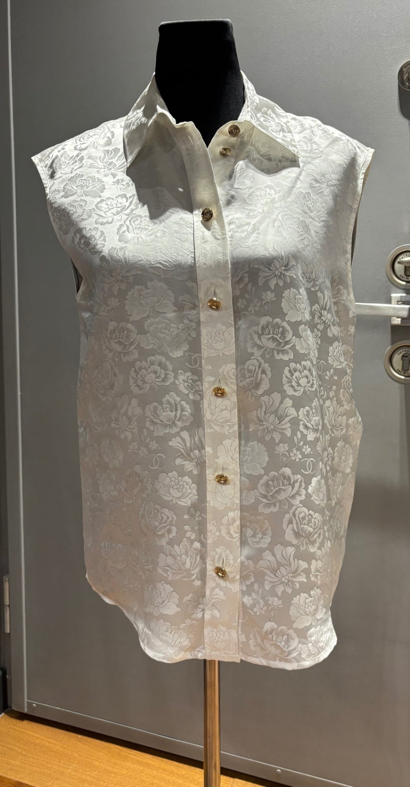 Chanel (indicated by logo on buttons) White Fabric with floral jacquard pattern Tops