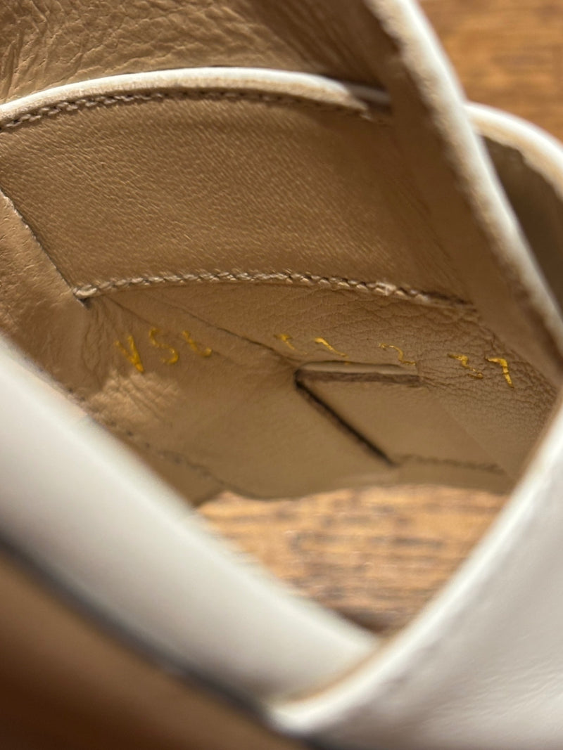 Valentino Ecru V logo Leather Sandals 37