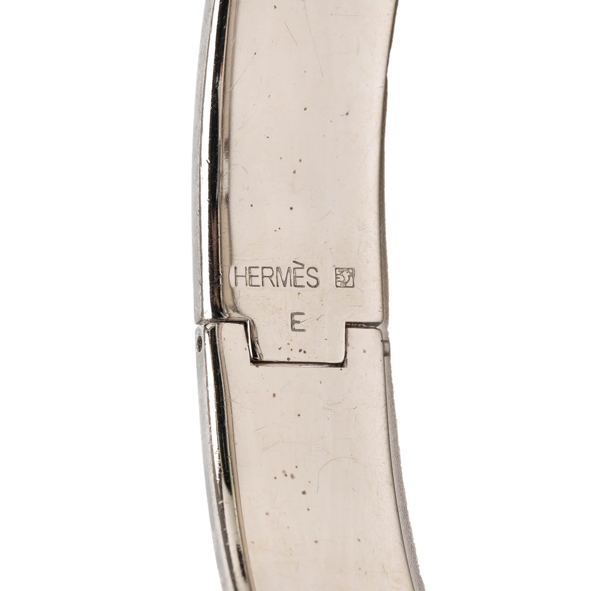 Narrow Enamel Clic H Bracelet PM - Image 4