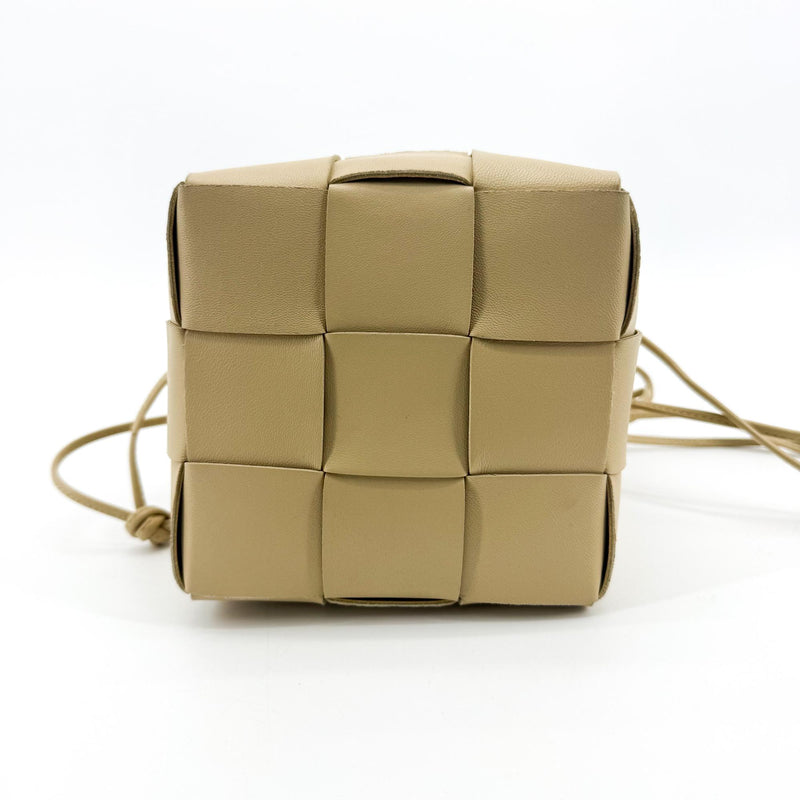Bottega Veneta Cassette Leather Beige Bag