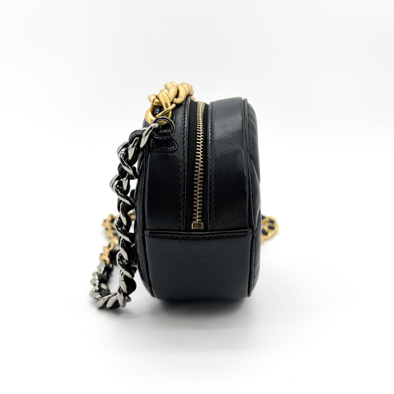 Chanel 19 Round Clutch With Chain Quilted Leather Black
