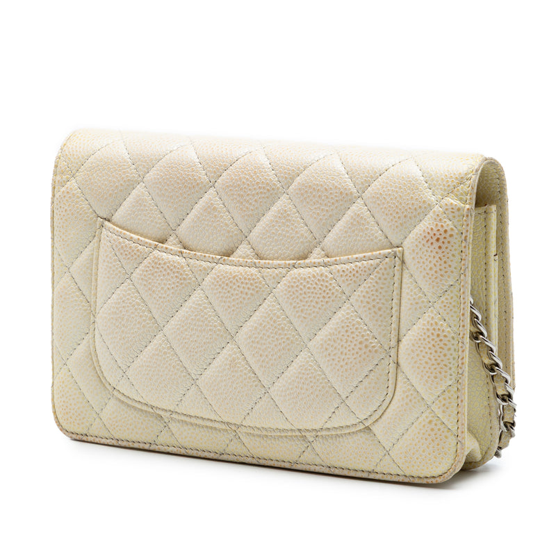 CC Quilted Caviar Wallet on Chain - Image 2