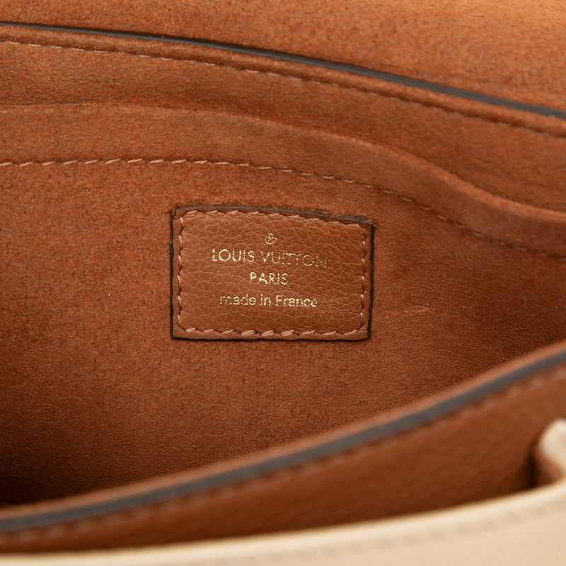 Grained Calfskin Lockme Tender - Image 5