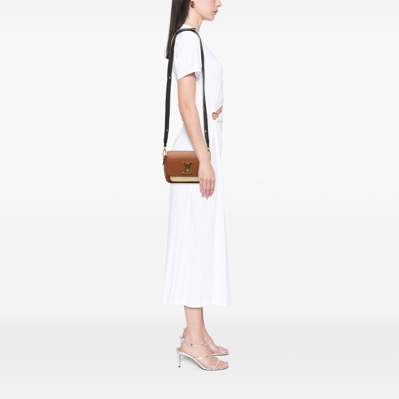 Grained Calfskin Lockme Tender - Image 6