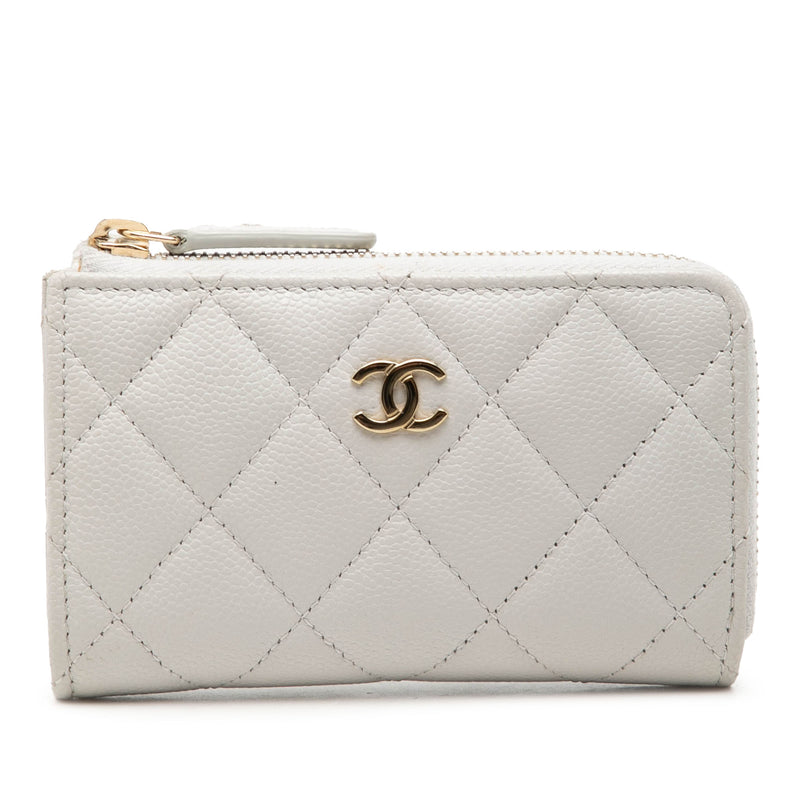 CC Quilted Caviar Zip Around Card Holder