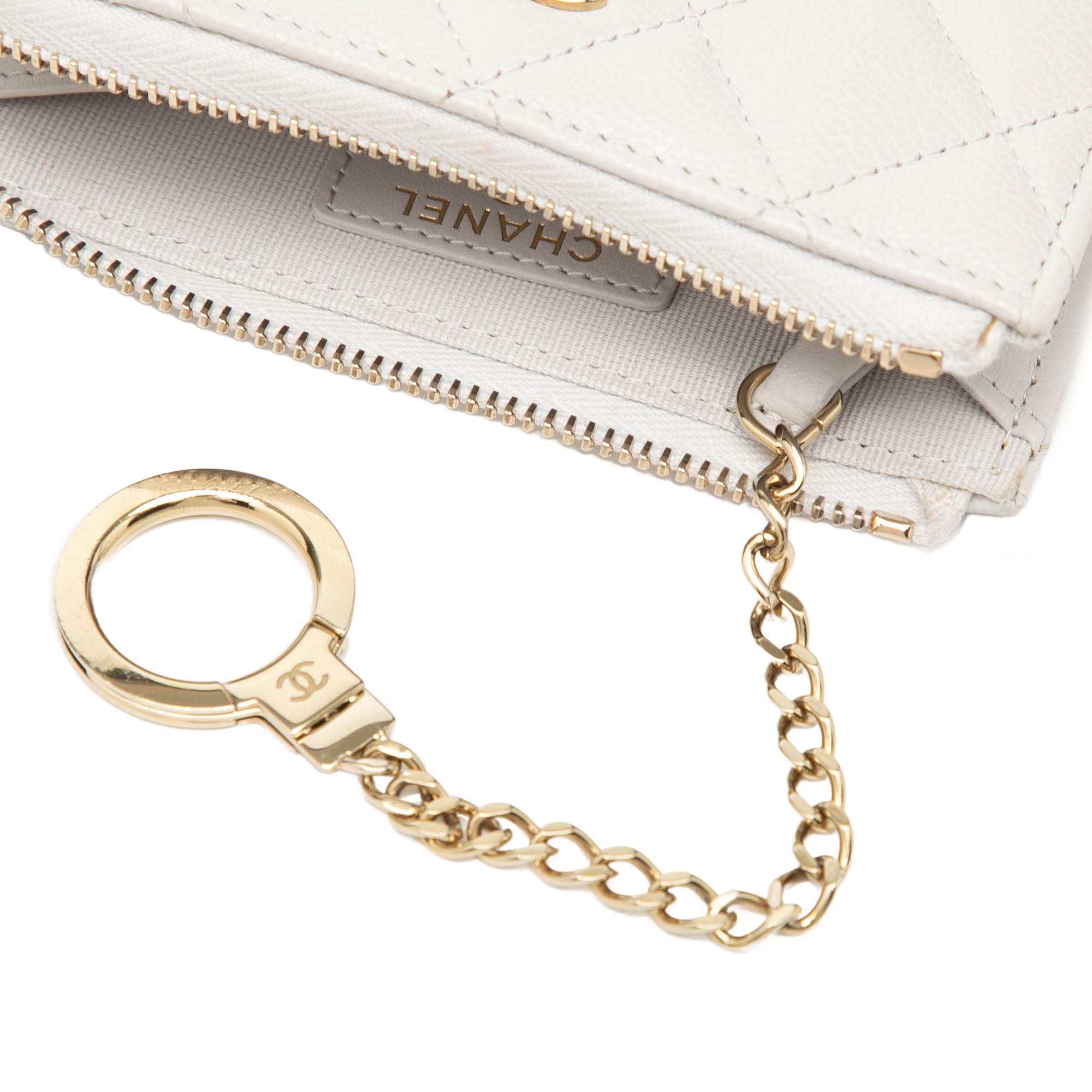 CC Quilted Caviar Zip Around Card Holder - Image 7