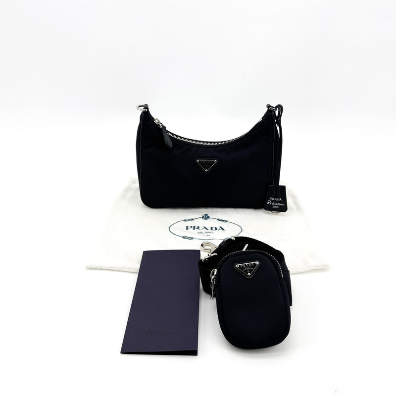 Prada Re-Edition 2005 Hobo Tessuto With Saffiano Leather Black Nylon