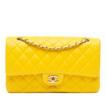 Medium Classic Lambskin Double Flap - Image 1