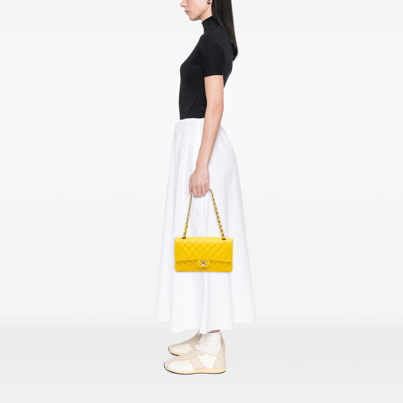 Medium Classic Lambskin Double Flap - Image 10