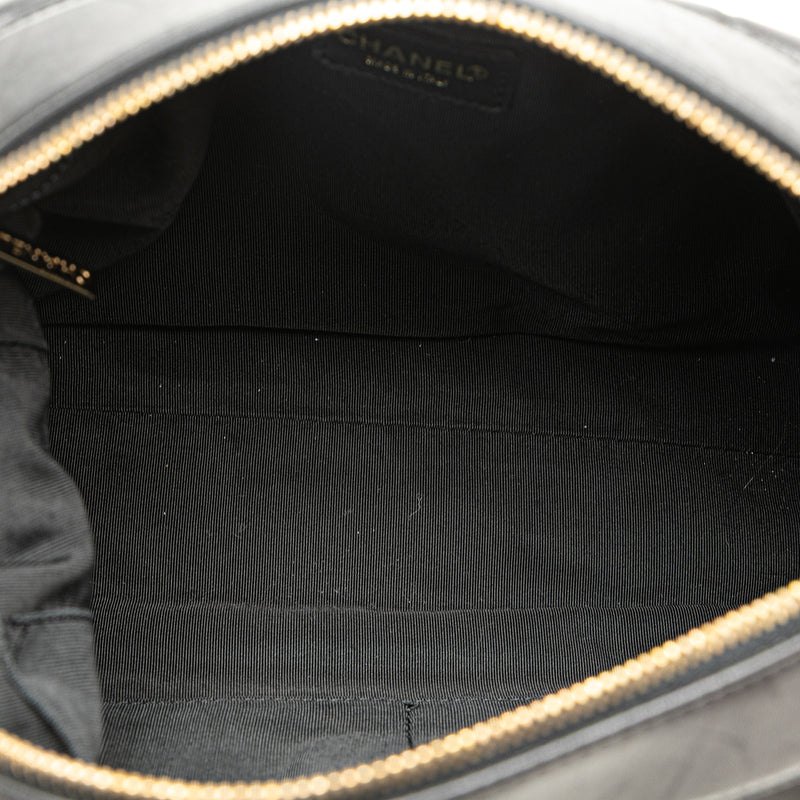 CC Choco Bar Lambskin Shoulder Bag - Image 4