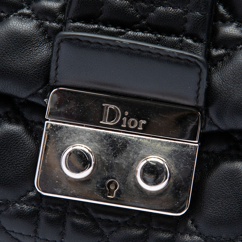 Lambskin Cannage New Lock Shoulder Bag - Image 5